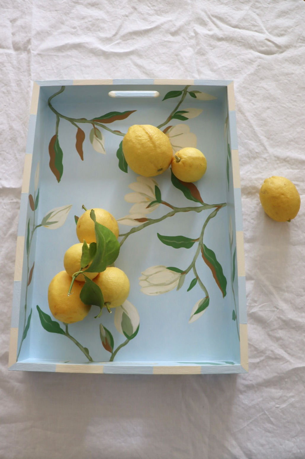 White Magnolia Tray (Extra Large)
