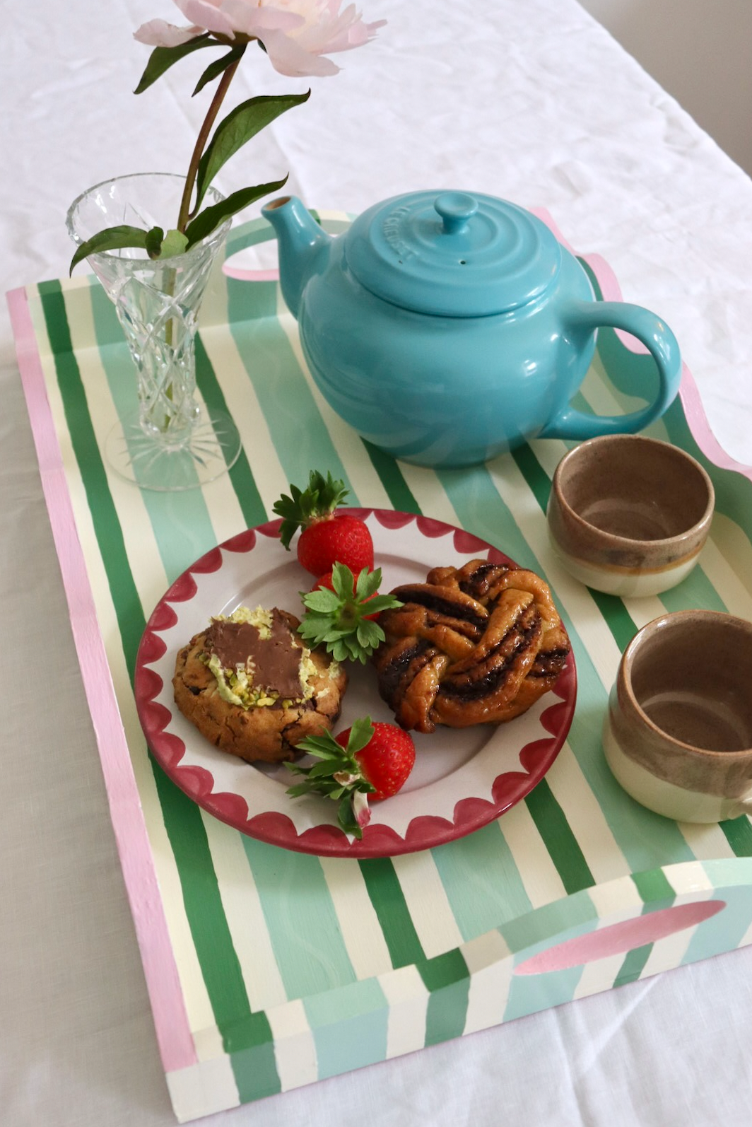 Green Stripe Tray (Wavy XL)