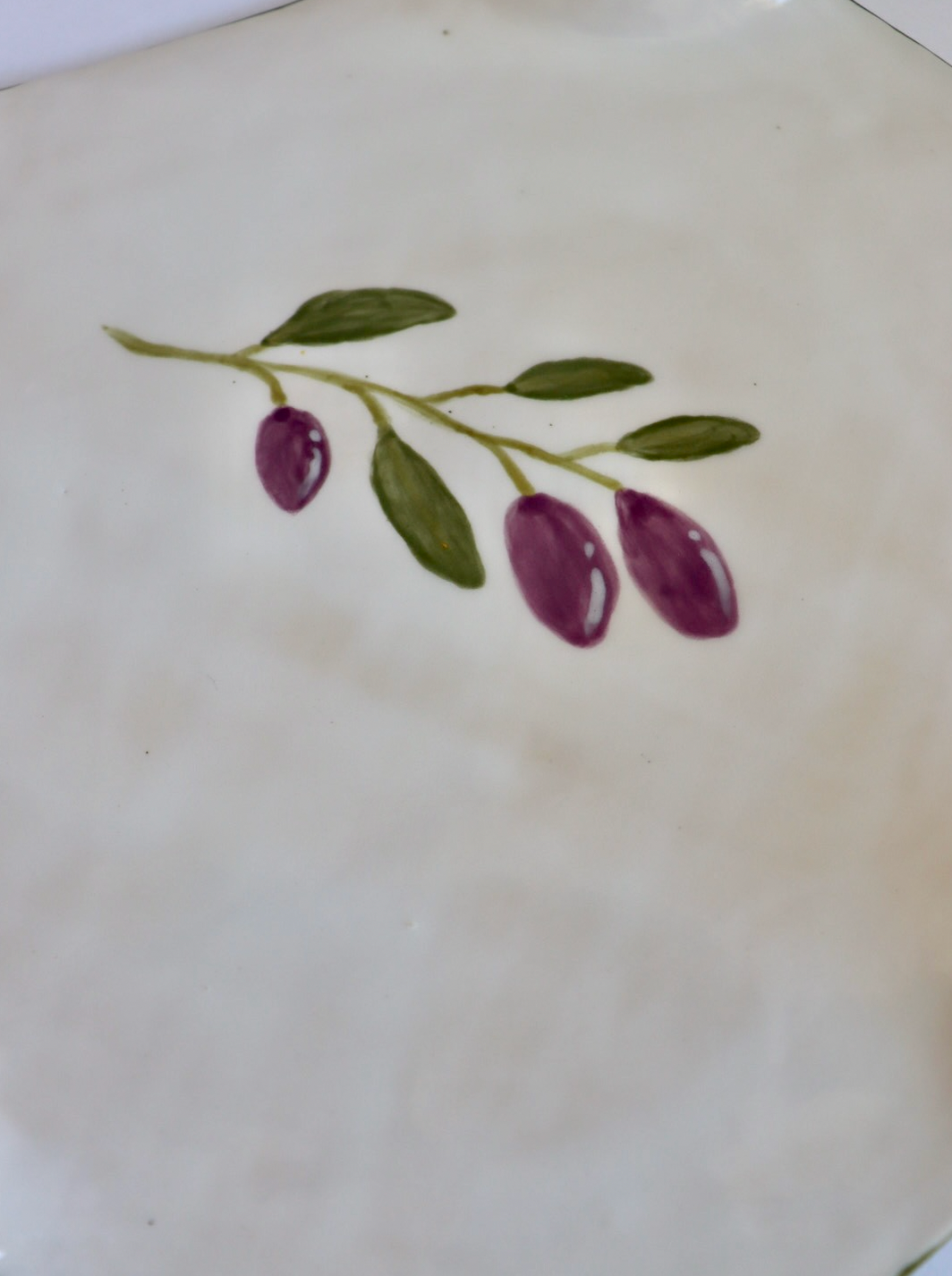 Olive Plate (Sale)